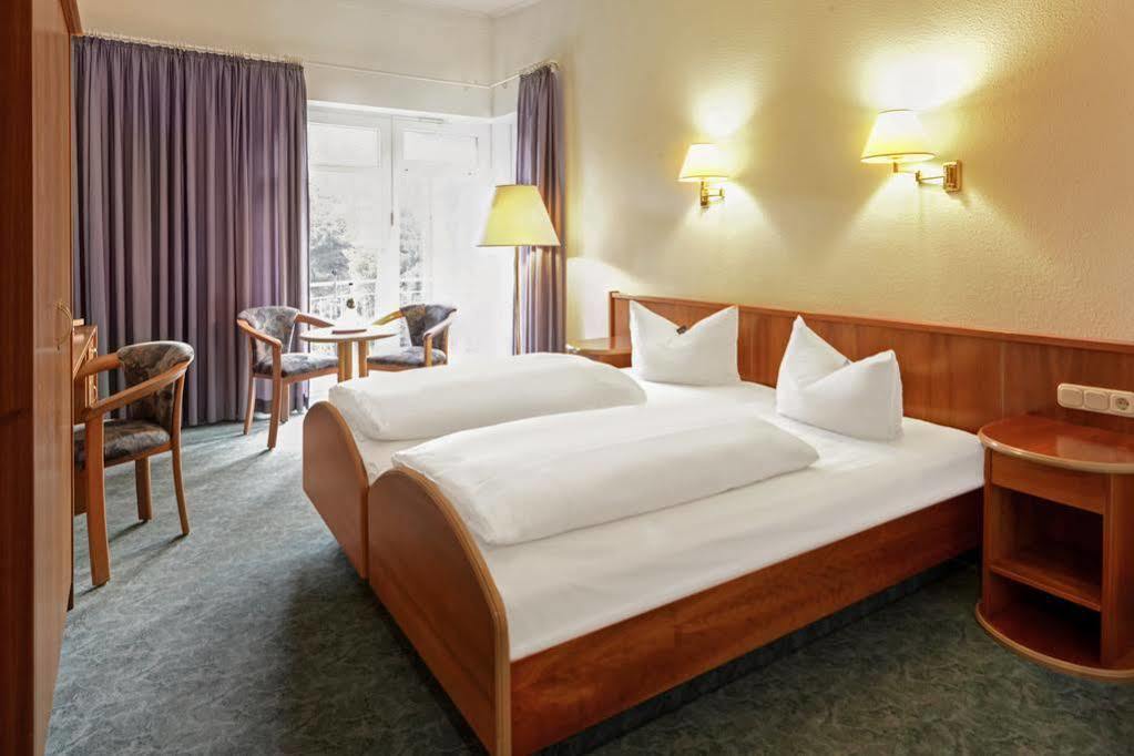 Pescheks Hotel Luisenhohe-Mein Hotel In Валсроде Екстериор снимка