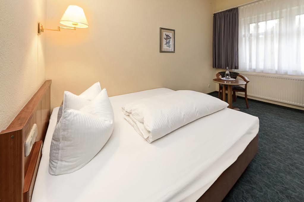 Pescheks Hotel Luisenhohe-Mein Hotel In Валсроде Екстериор снимка
